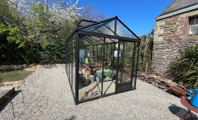 Aménagement d'une serre alu à Rennes